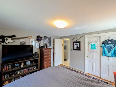 263 Cram Hill Road Lyndeborough NH 03082