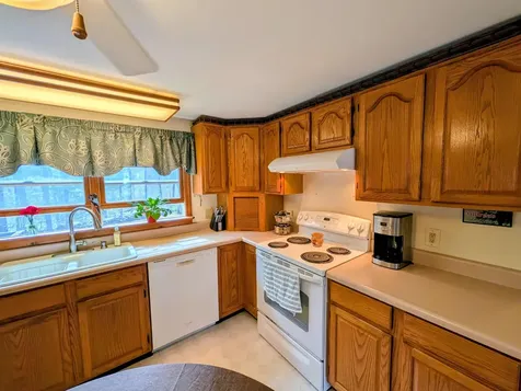 263 Cram Hill Road Lyndeborough NH 03082