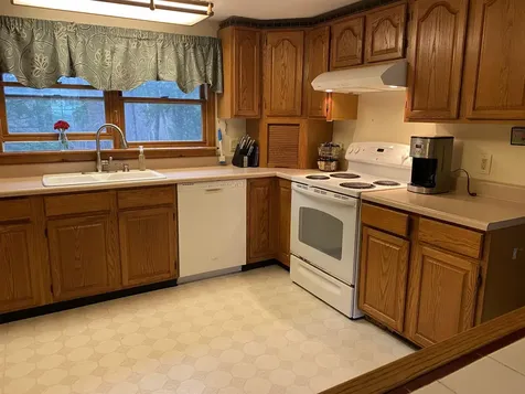 263 Cram Hill Road Lyndeborough NH 03082