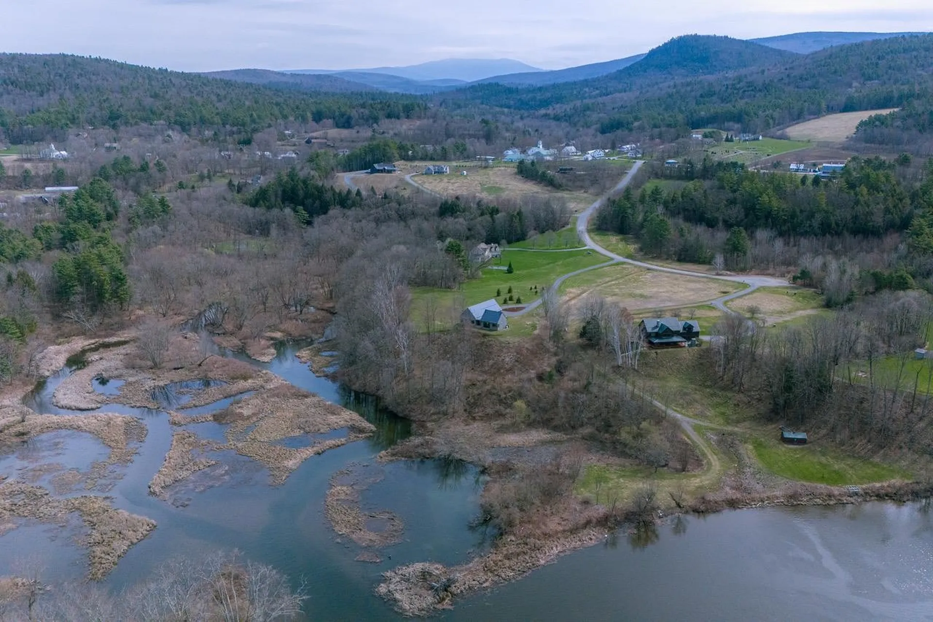 24 Highview Meadows Piermont NH 03779