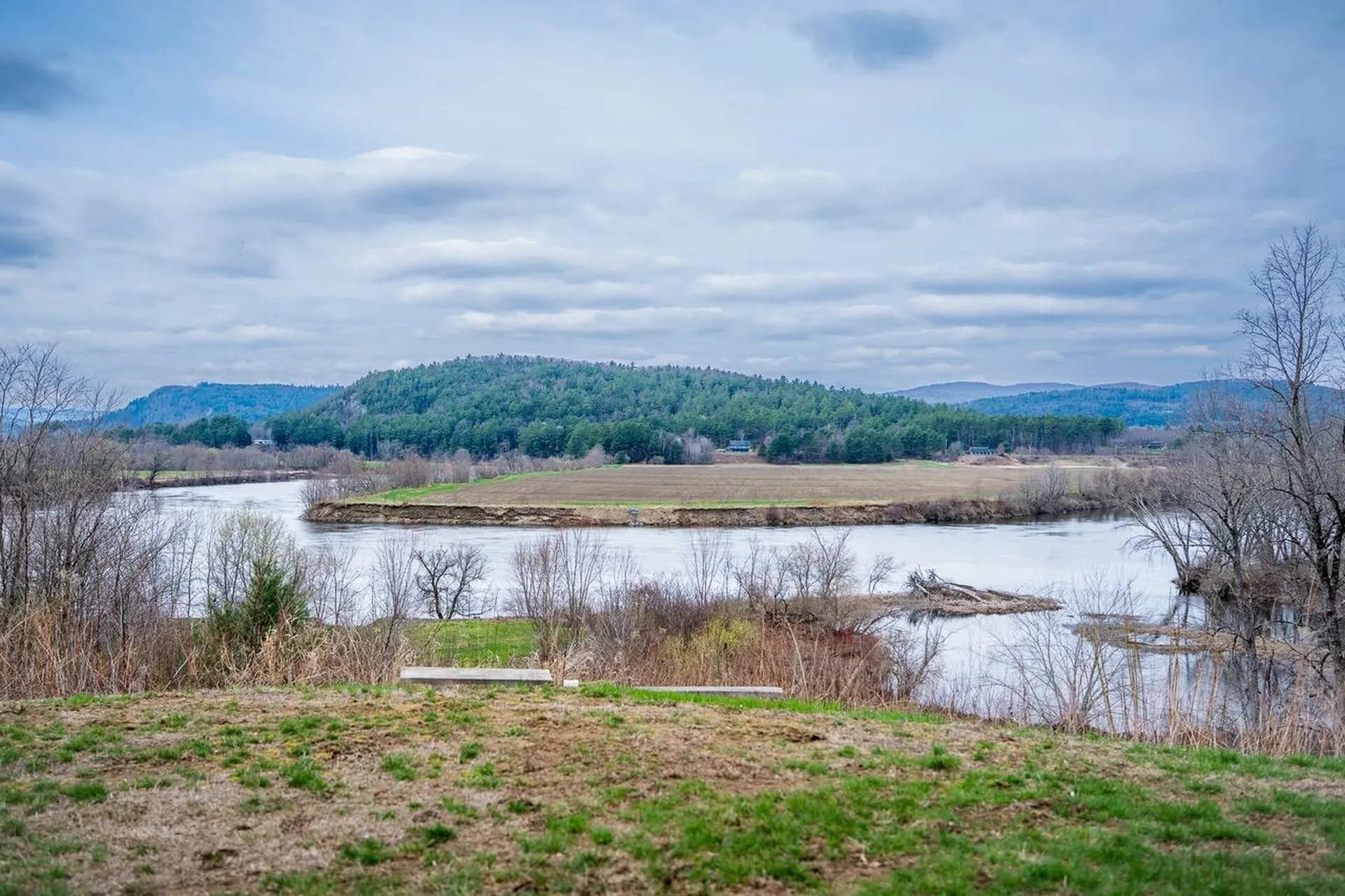 24 Highview Meadows Piermont NH 03779