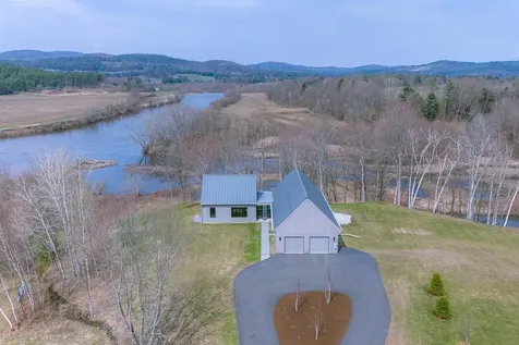 24 Highview Meadows Piermont NH 03779