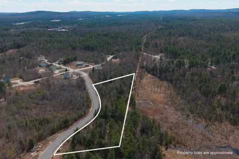 3 Wellington Court Ossipee NH 03864