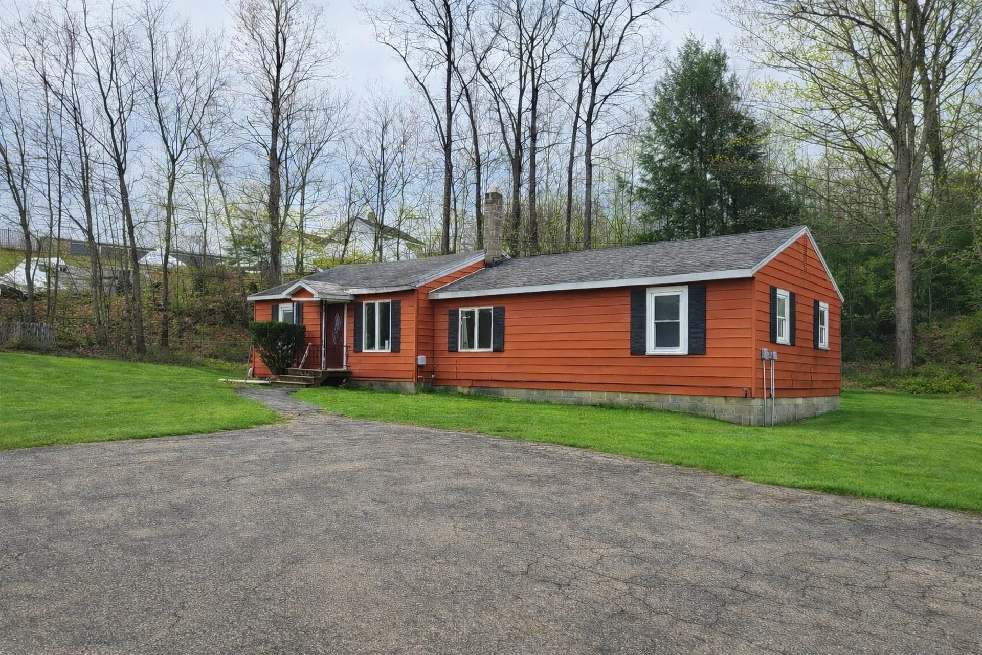 192 Londonderry Turnpike Hooksett NH 03106