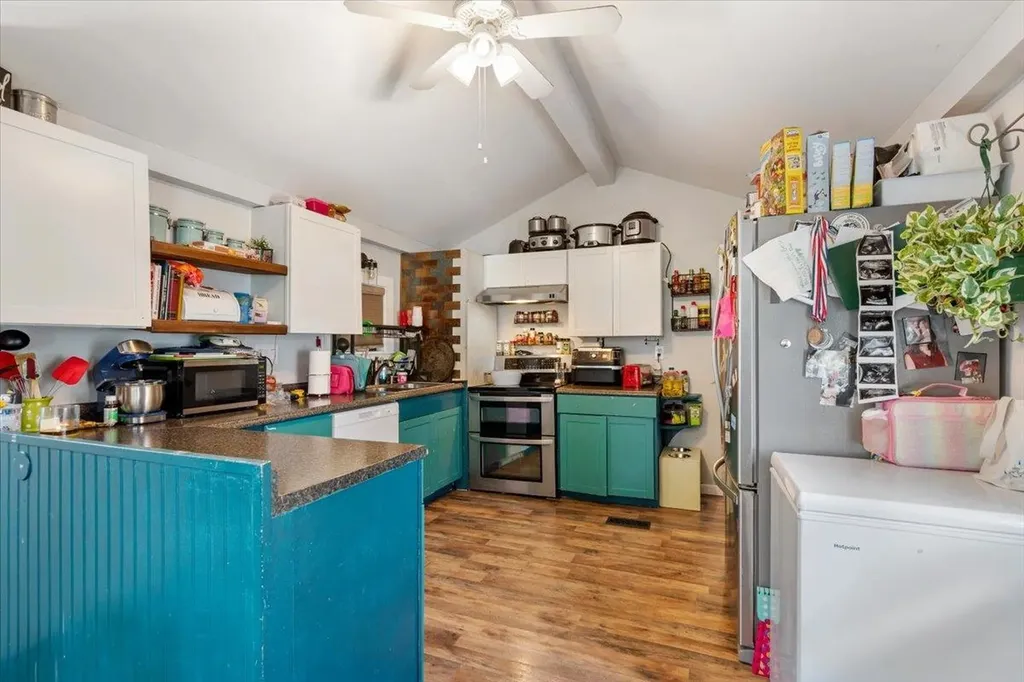 142 Penny Lane Shelburne VT 05482