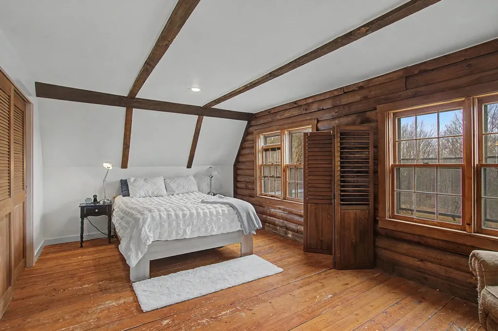 150 The Hill Road Fletcher VT 05444