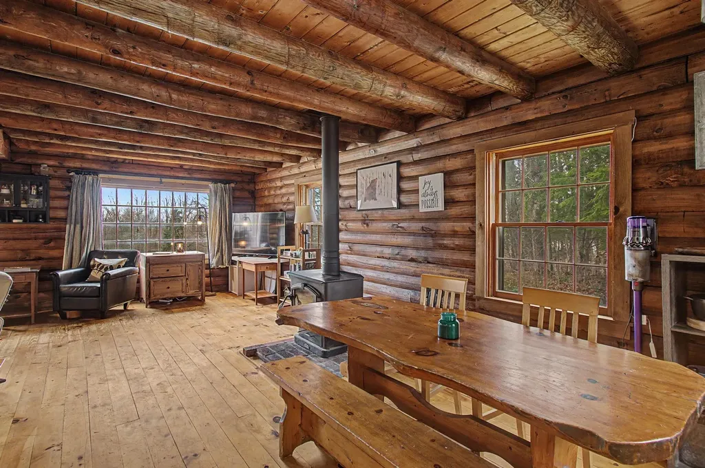 150 The Hill Road Fletcher VT 05444