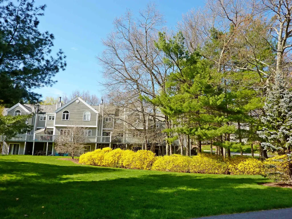 45 Dogwood Drive Nashua NH 03062