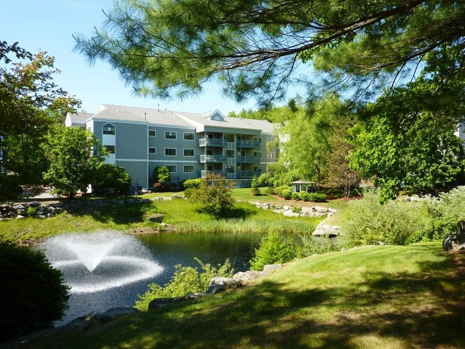 45 Dogwood Drive Nashua NH 03062