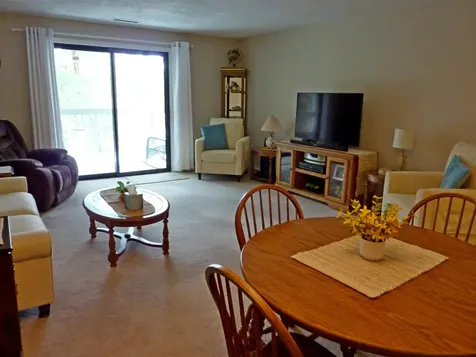 45 Dogwood Drive Nashua NH 03062