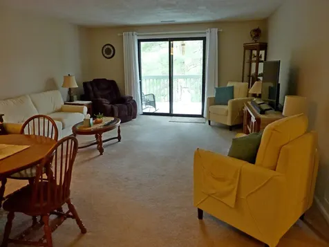 45 Dogwood Drive Nashua NH 03062
