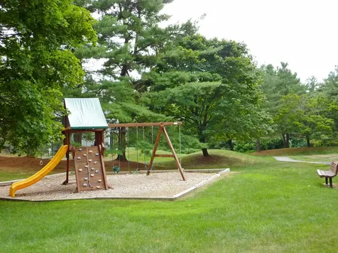 45 Dogwood Drive Nashua NH 03062