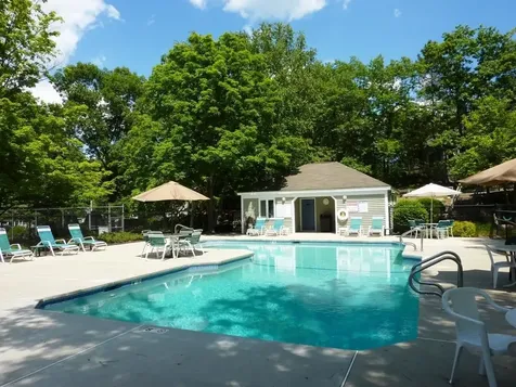 45 Dogwood Drive Nashua NH 03062