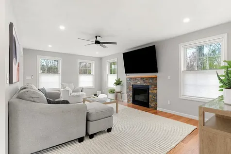 11A Springview Terrace Plaistow NH 03865