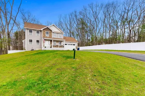 11A Springview Terrace Plaistow NH 03865