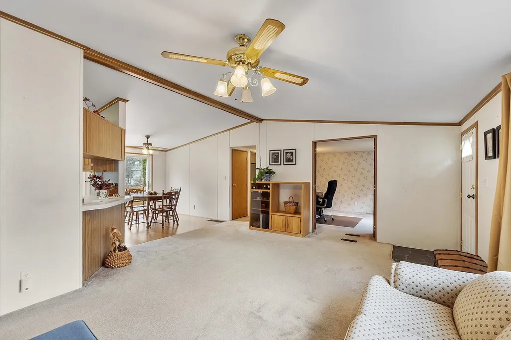 53 Oak Drive North Hampton NH 03862