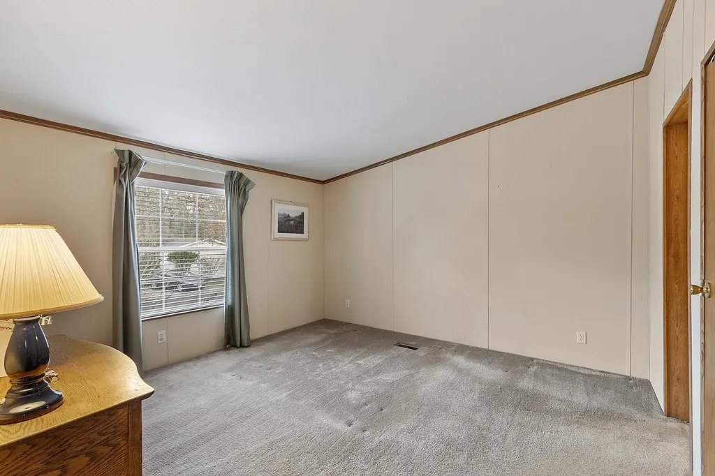 53 Oak Drive North Hampton NH 03862