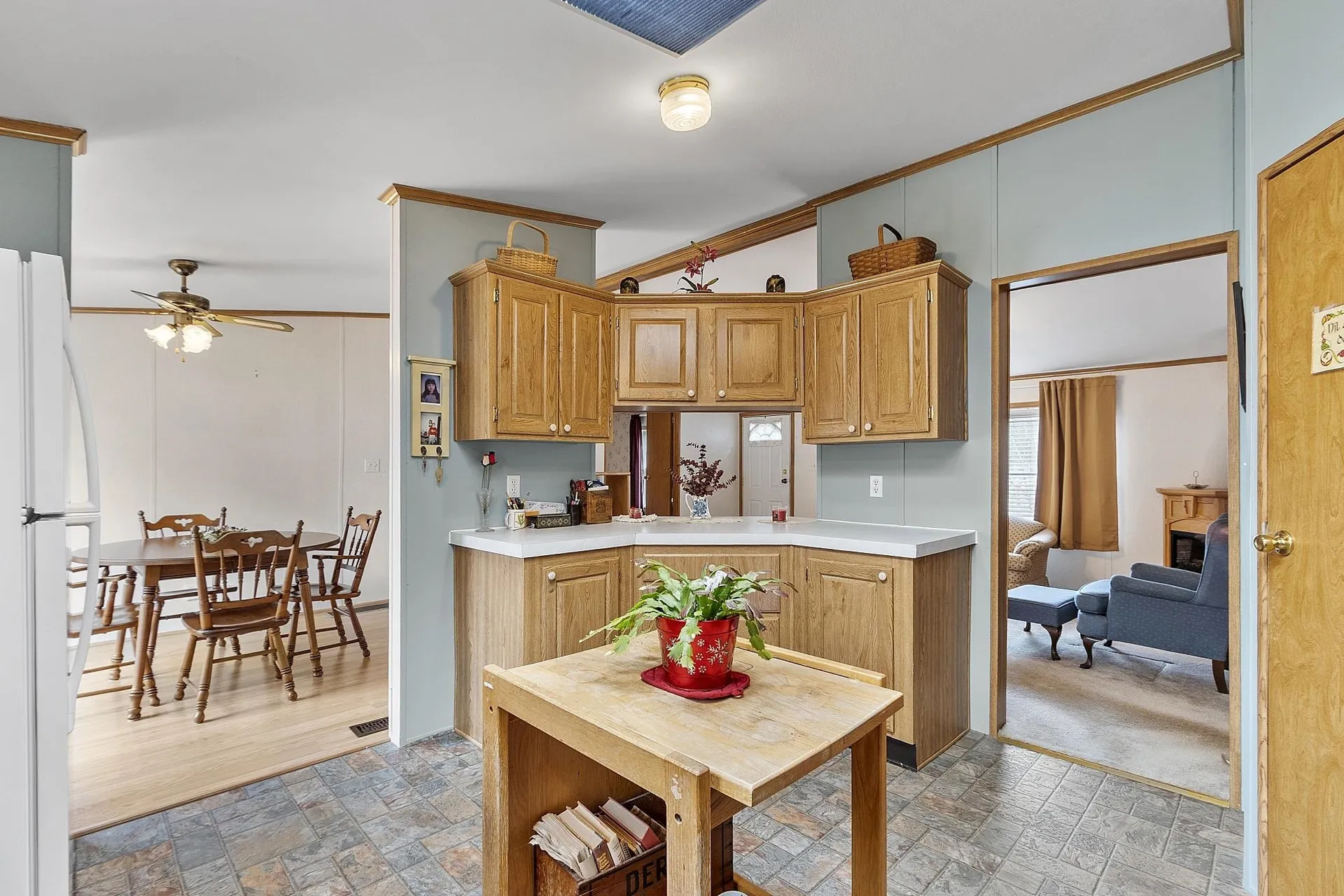 53 Oak Drive North Hampton NH 03862
