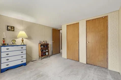 53 Oak Drive North Hampton NH 03862