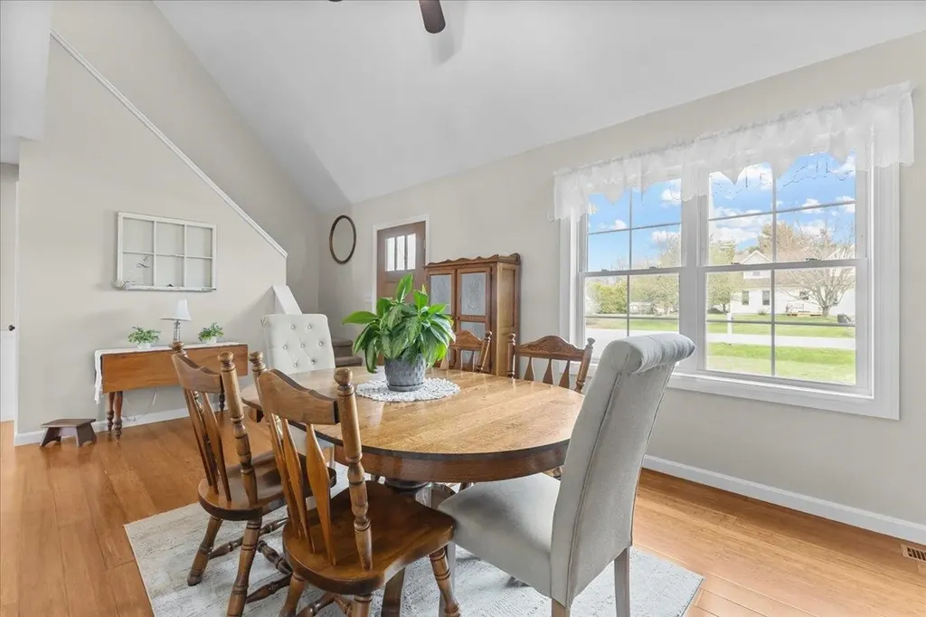 6 Vivian Lane St. Albans Town VT 05478