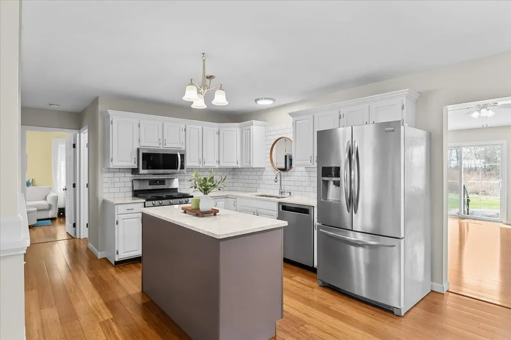 6 Vivian Lane St. Albans Town VT 05478