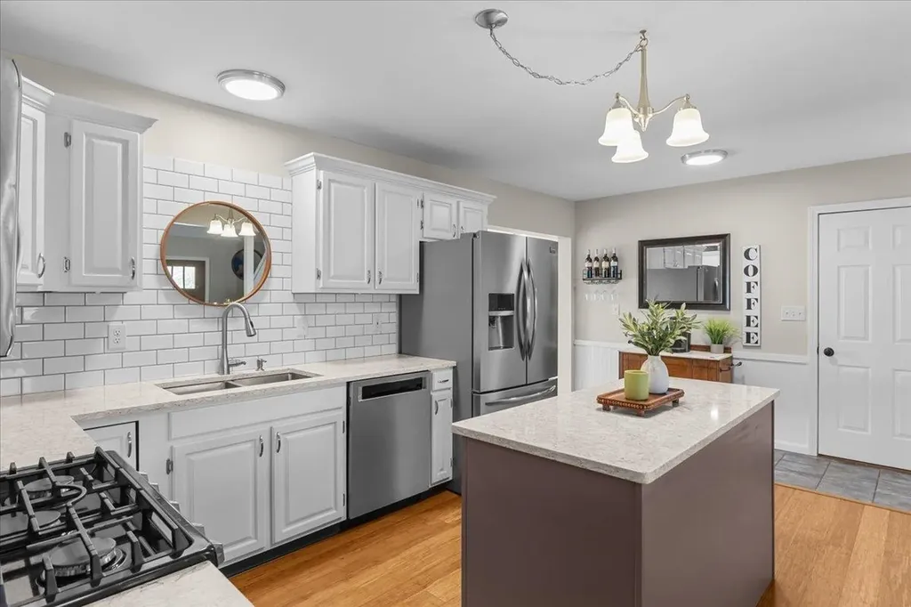 6 Vivian Lane St. Albans Town VT 05478