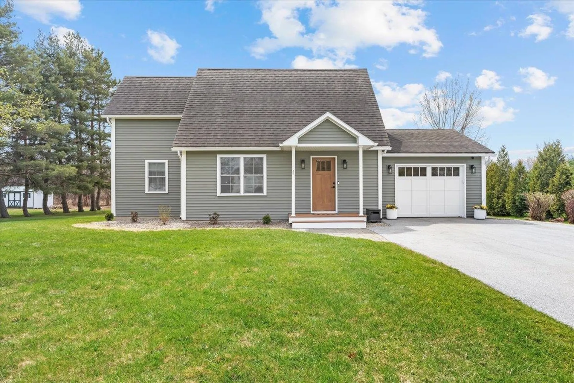 6 Vivian Lane St. Albans Town VT 05478