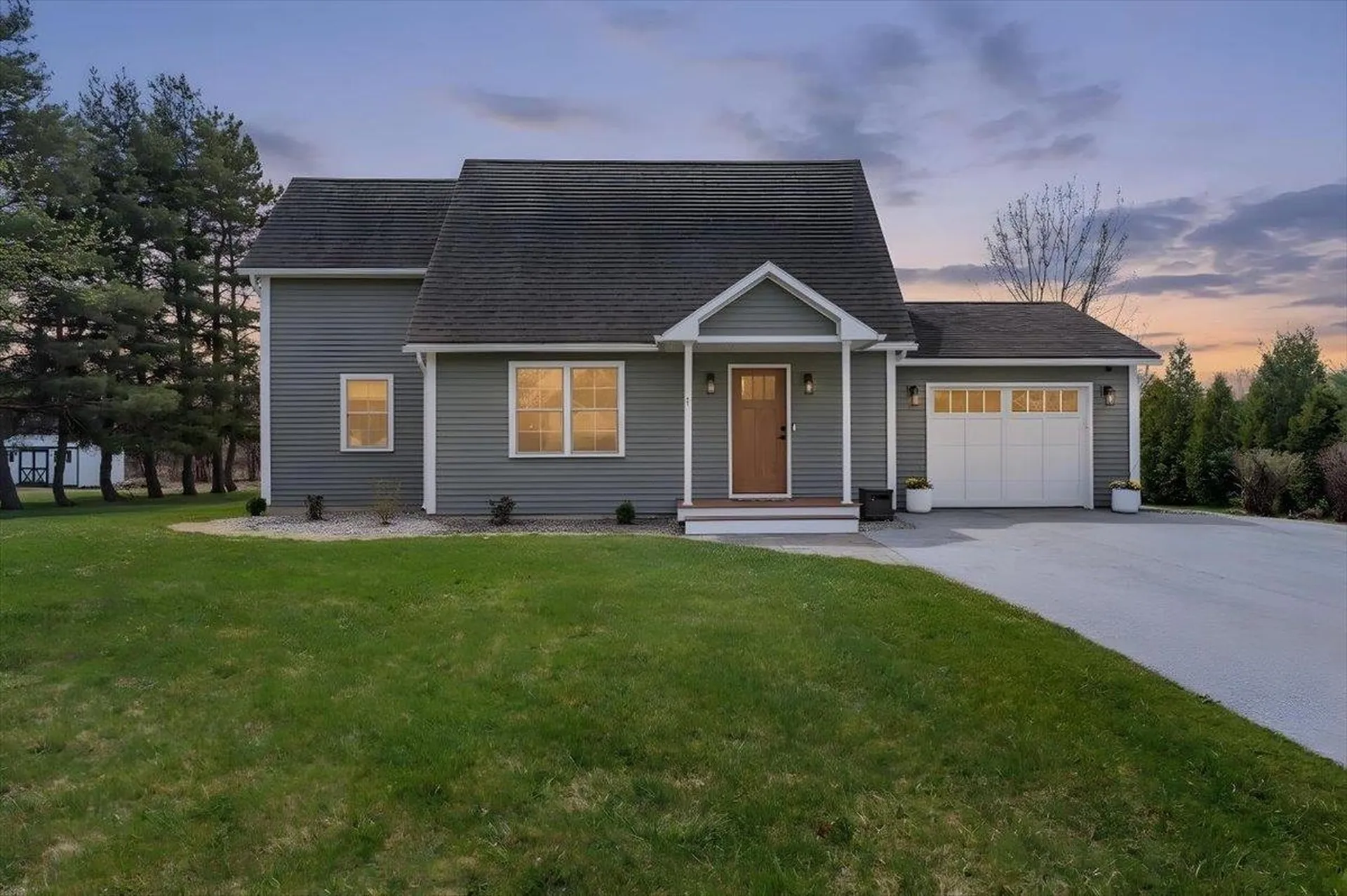6 Vivian Lane St. Albans Town VT 05478
