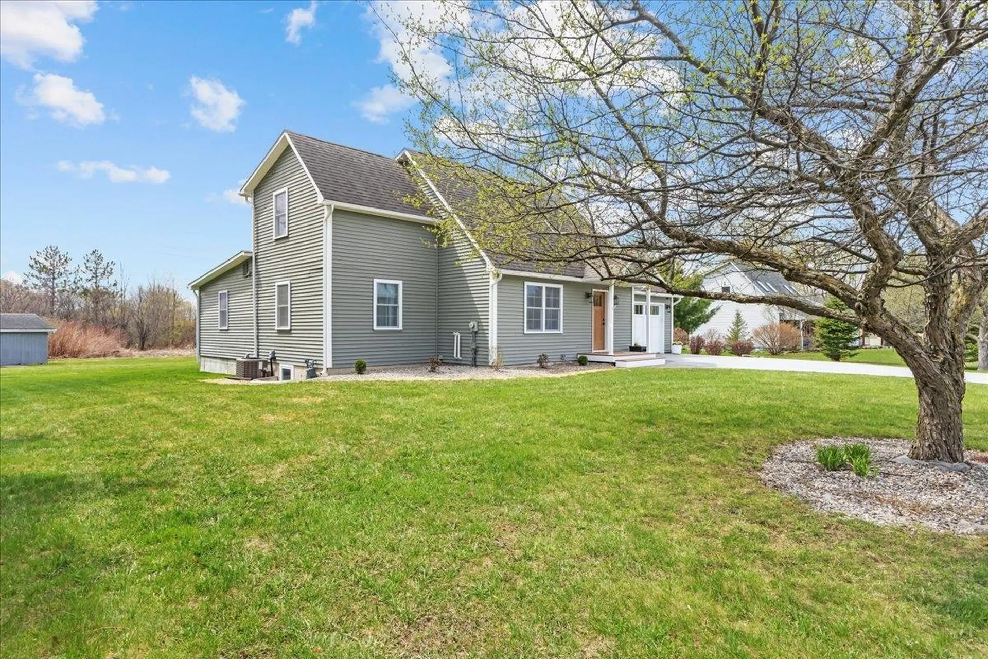 6 Vivian Lane St. Albans Town VT 05478