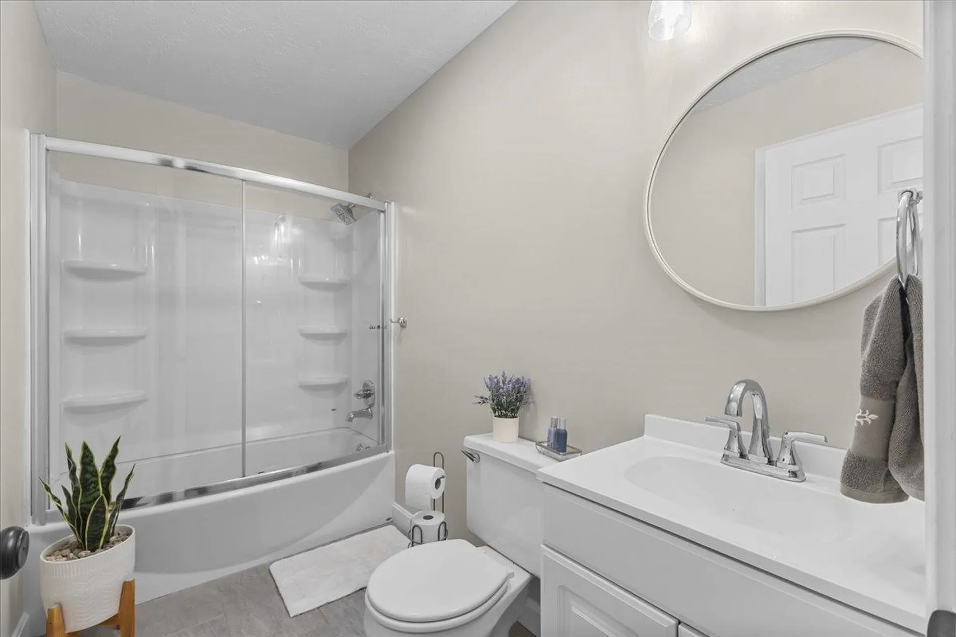 6 Vivian Lane St. Albans Town VT 05478