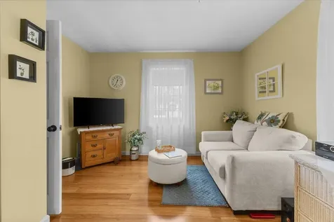 6 Vivian Lane St. Albans Town VT 05478