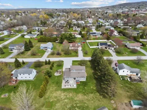 6 Vivian Lane St. Albans Town VT 05478