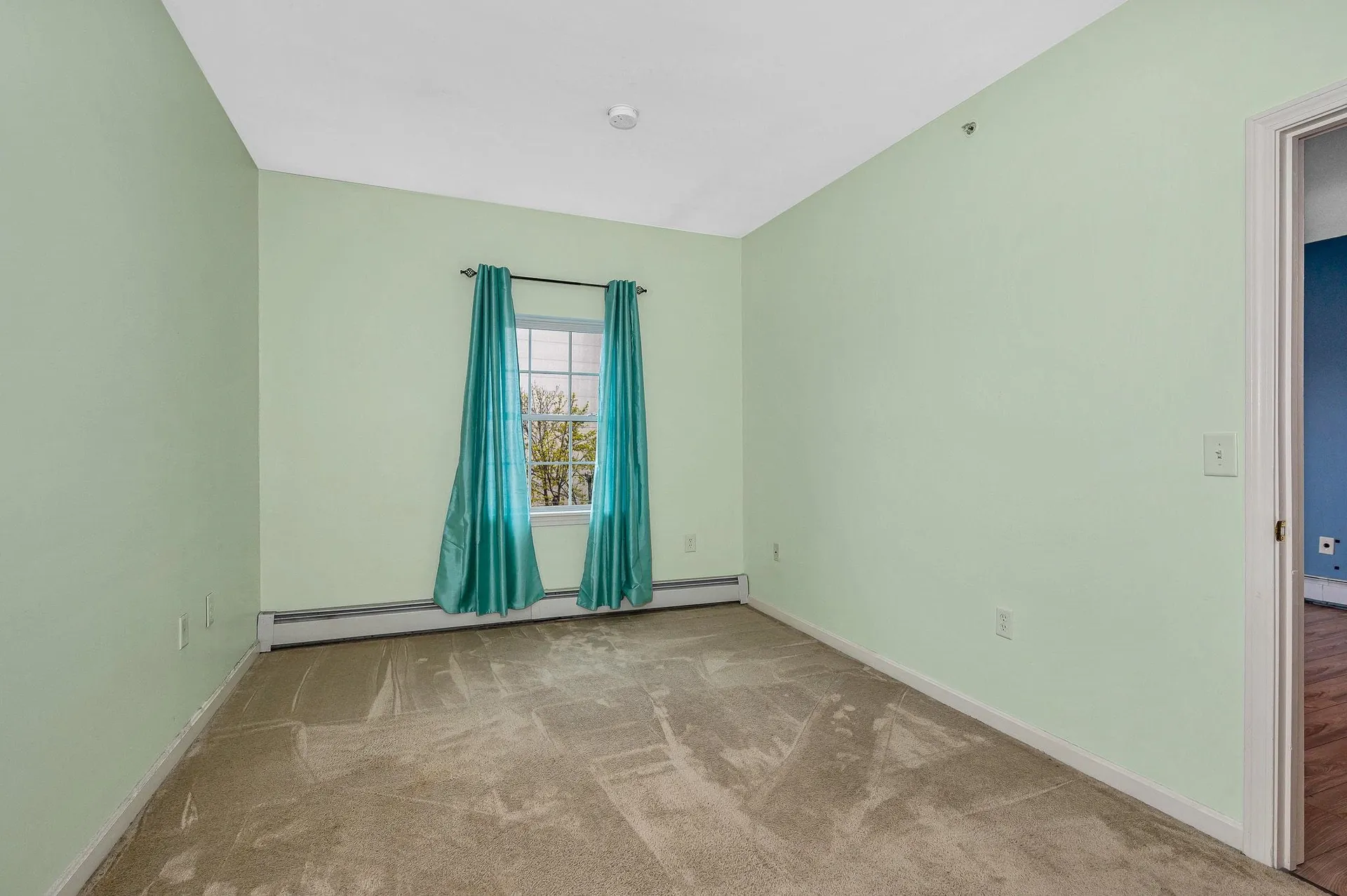 18 Harbor Avenue Nashua NH 03060