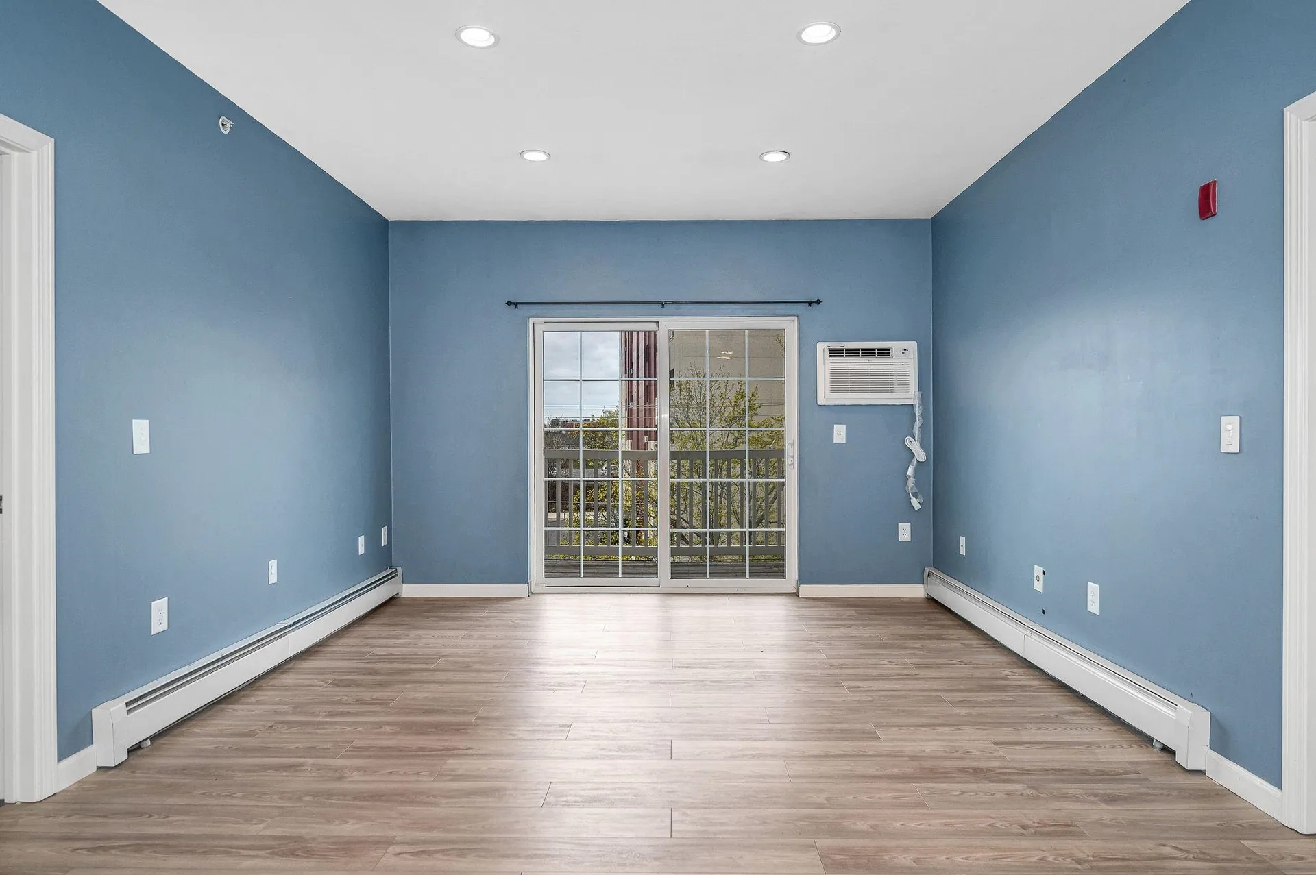18 Harbor Avenue Nashua NH 03060