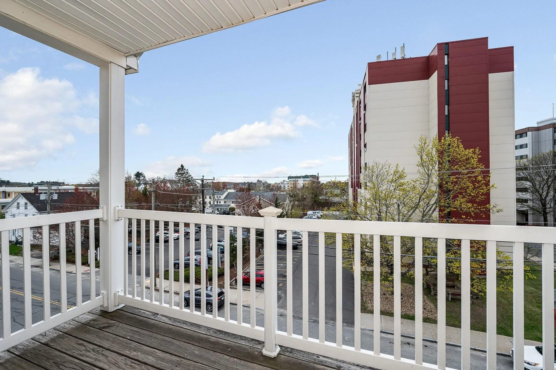 18 Harbor Avenue Nashua NH 03060