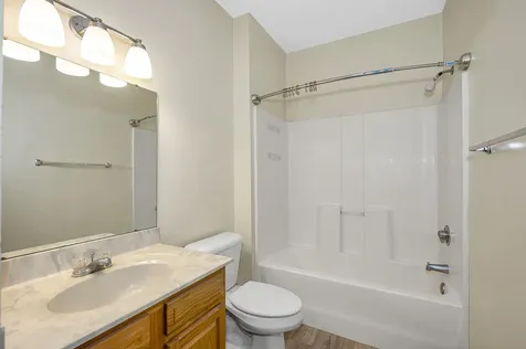 18 Harbor Avenue Nashua NH 03060