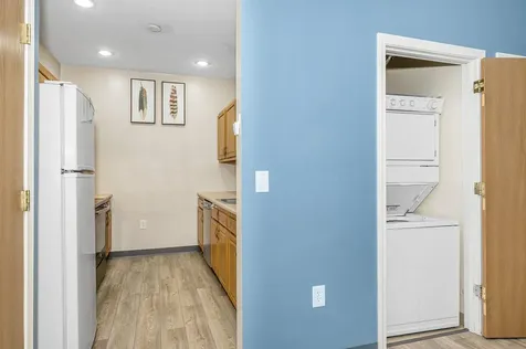 18 Harbor Avenue Nashua NH 03060