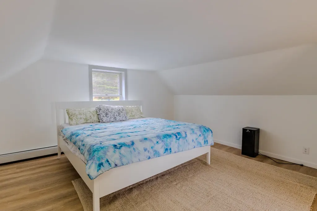 326 Glen Road Newport City VT 05855