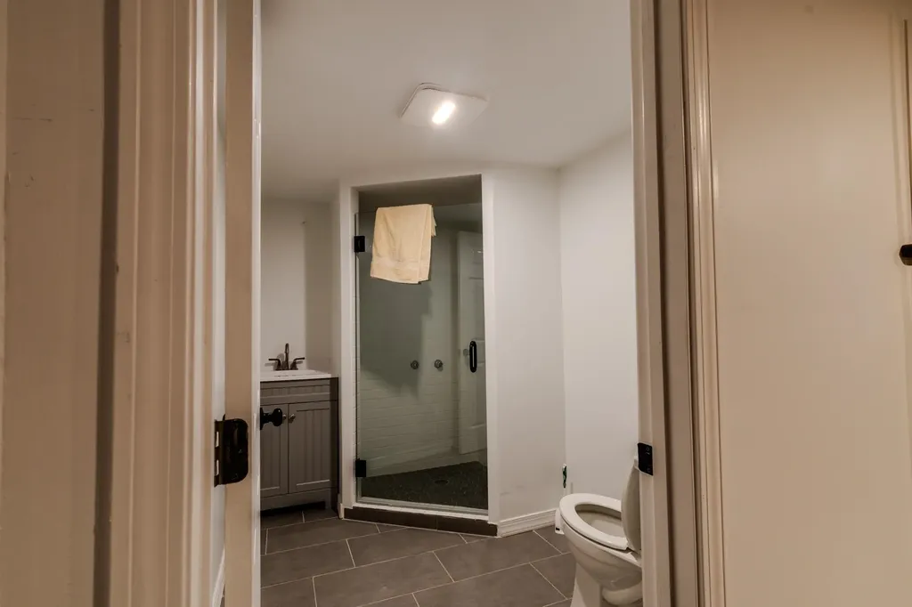 326 Glen Road Newport City VT 05855
