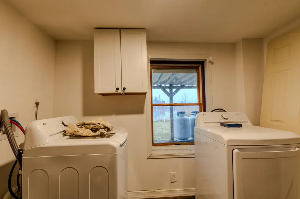 326 Glen Road Newport City VT 05855