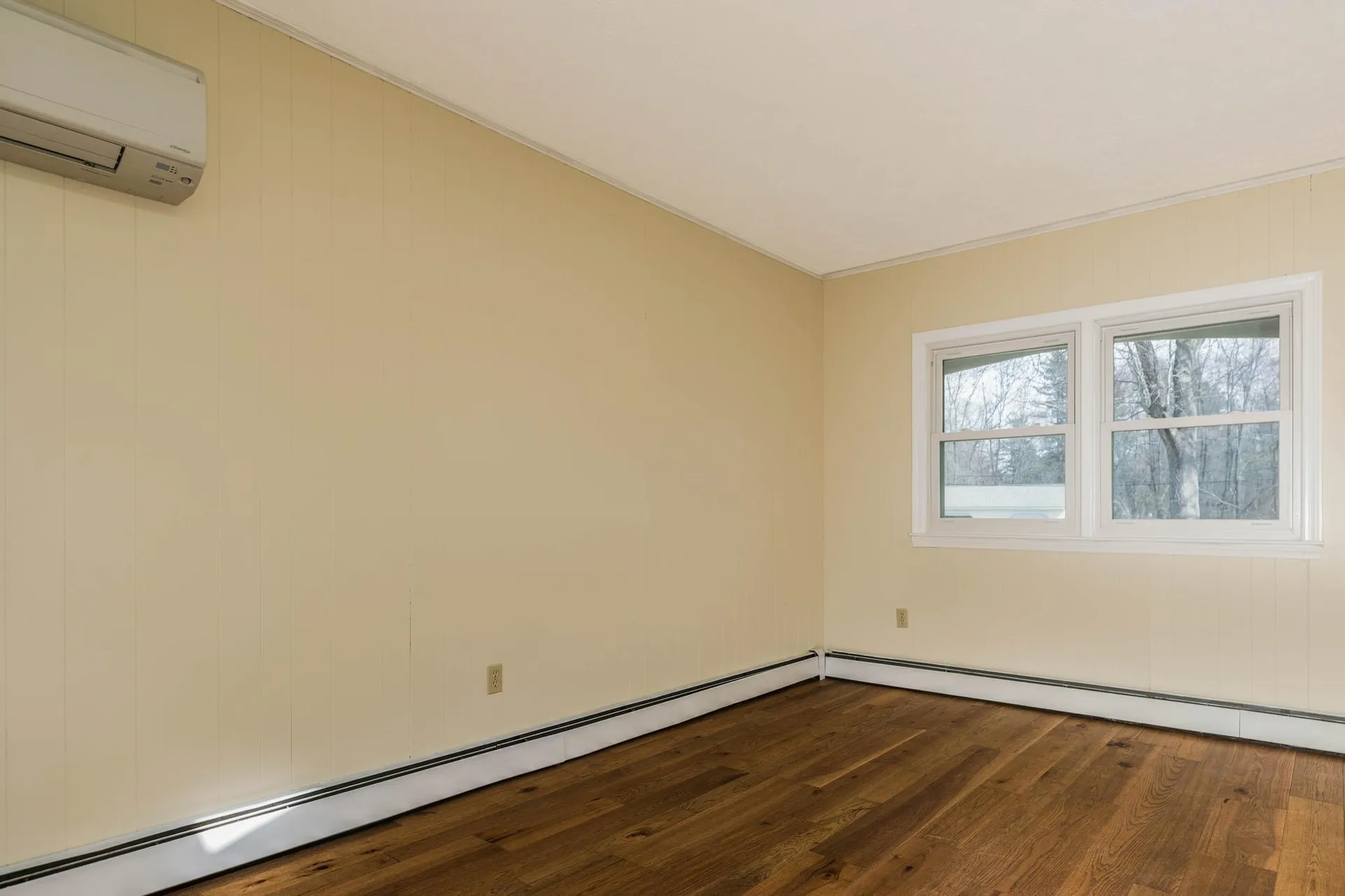3 Mark Avenue Stratham NH 03885