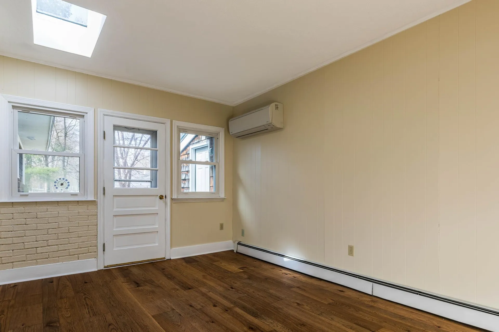 3 Mark Avenue Stratham NH 03885