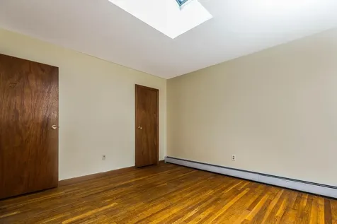 3 Mark Avenue Stratham NH 03885