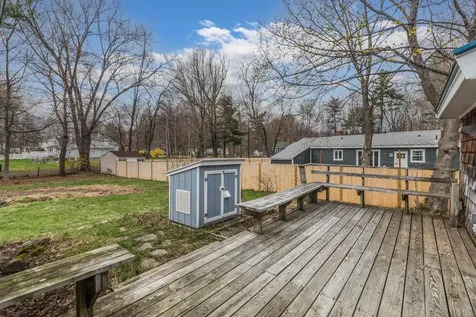 3 Mark Avenue Stratham NH 03885