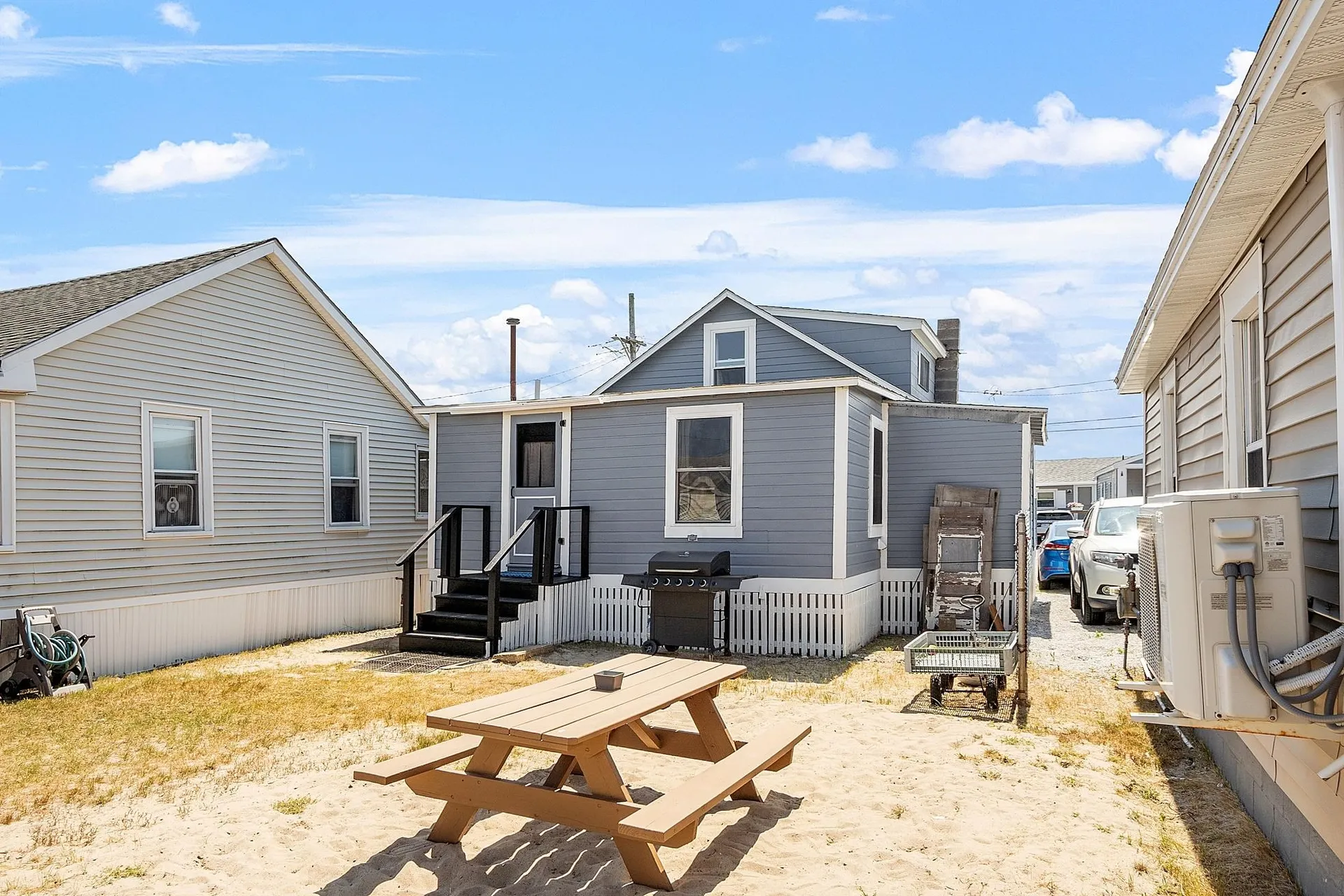 22-24 Perkins Avenue Hampton NH 03842