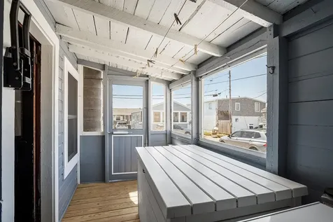 22-24 Perkins Avenue Hampton NH 03842