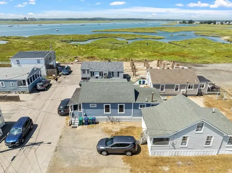 22-24 Perkins Avenue Hampton NH 03842