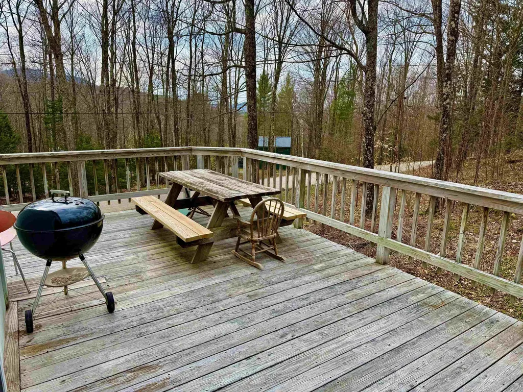 436 Mountain View Loop Rochester VT 05767