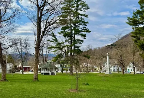 436 Mountain View Loop Rochester VT 05767