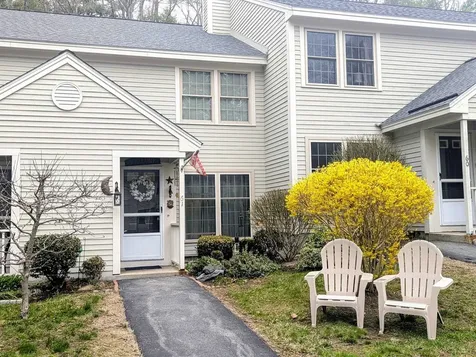 61 Woodland Green Rochester NH 03868